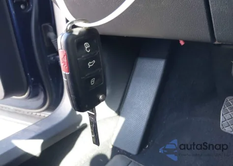 2013 Volkswagen Tiguan S z USA, uszkodzony, nr VIN WVGAV3AX3DW581365